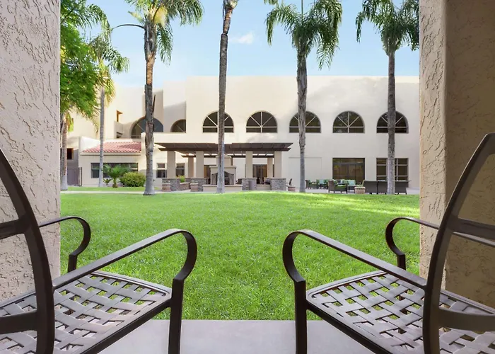 Embassy By Hilton Phoenix