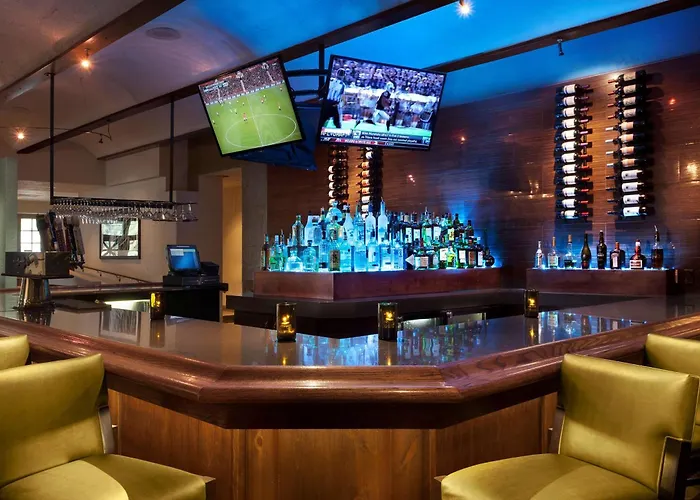 Embassy By Hilton Phoenix Tempe